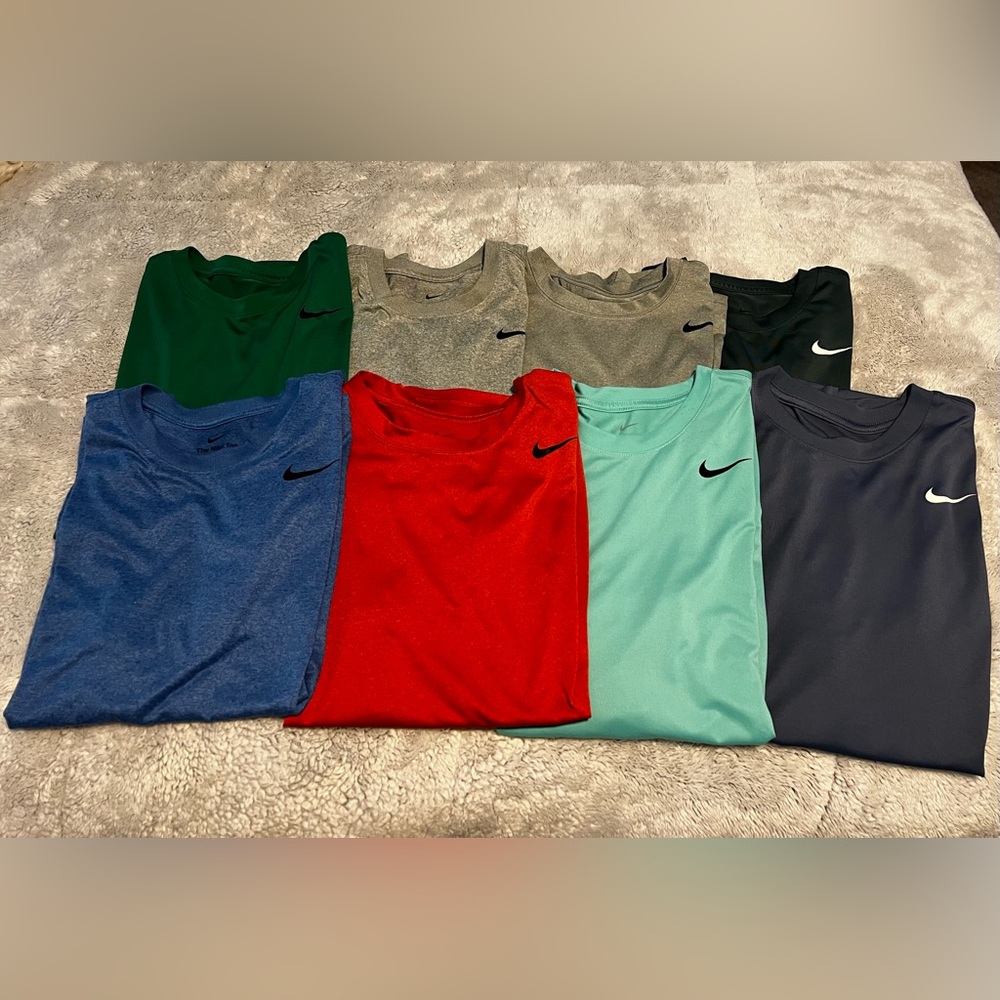 Mens Nike Dri-FIT T-Shirts Set - size small